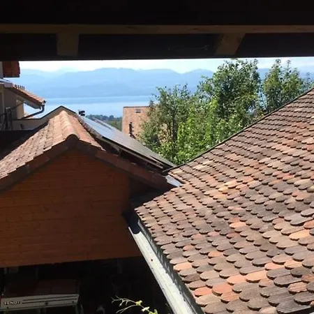 Chasselas Aparthotel Tartegnin